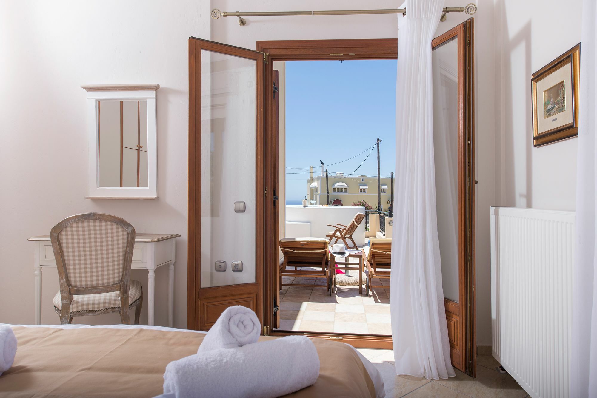 Vineyard Exclusive Suites Akrotírion Exterior foto
